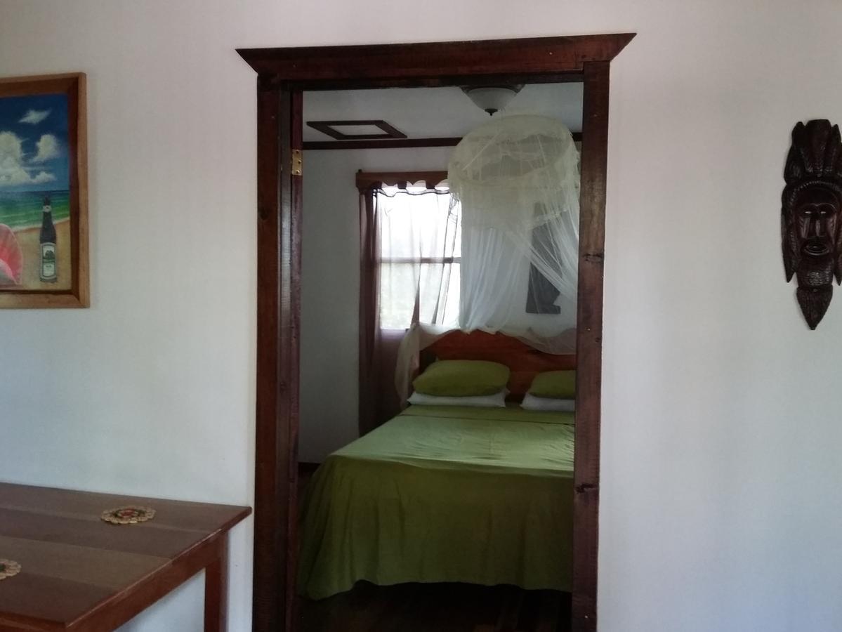 Hidden Haven Hostel Unitedville Εξωτερικό φωτογραφία