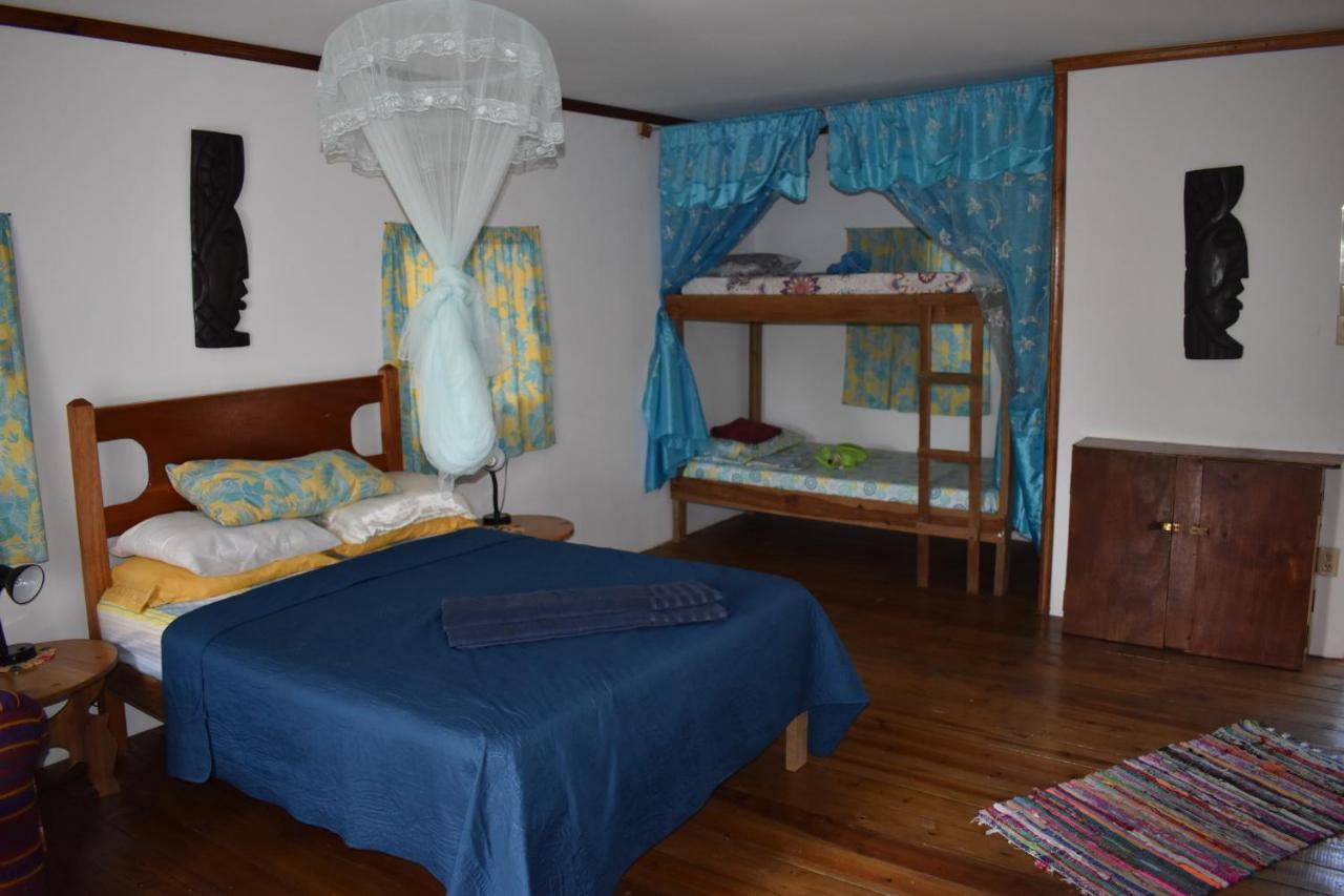 Hidden Haven Hostel Unitedville Εξωτερικό φωτογραφία